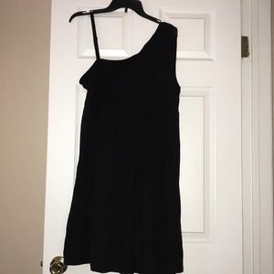 NWT Elle dress